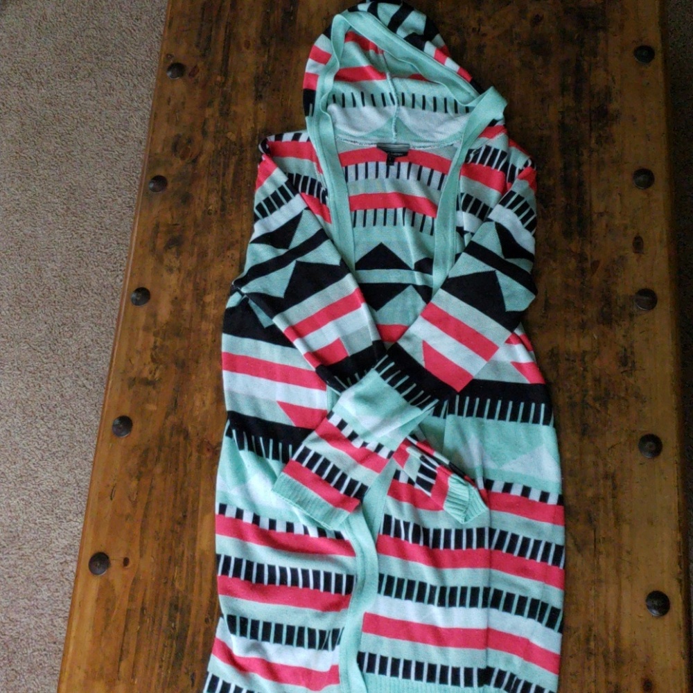 Long sleeved cardigan